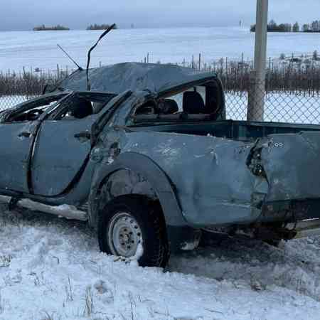 Аварийные автомобили Митсубиси L200, 2007, 2.5., дизель, МКПП выкупили за 500000